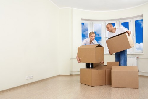 Selection of cardboard boxes for packing in Bermondsey
