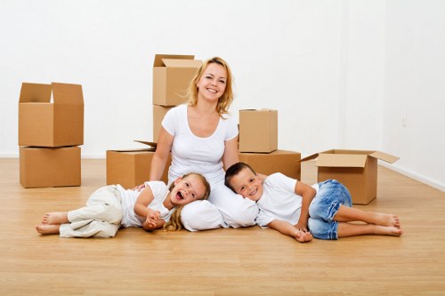Specialist support for different Bermondsey properties during house removals