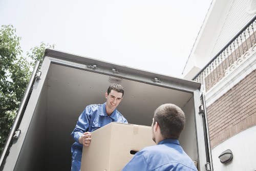 Careful packing checklist for a Bermondsey house relocation