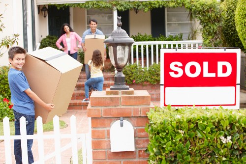 Affordable van hire and moving support in Bermondsey